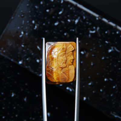 چشم ببر طلایی کاروینگ دو چهره تمام دست 2.16 گرم