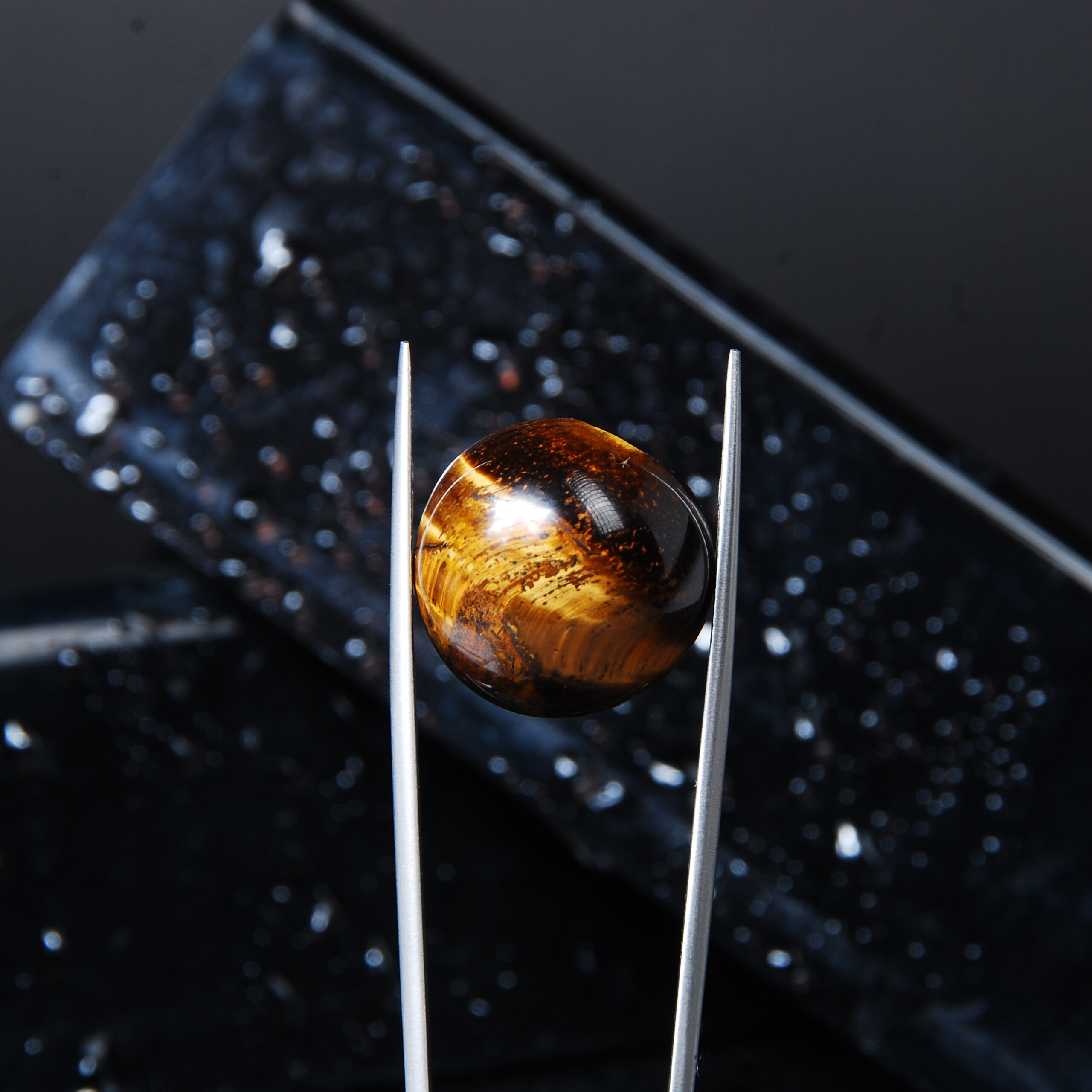 چشم ببر طلایی نیم گرد 4.87 گرم