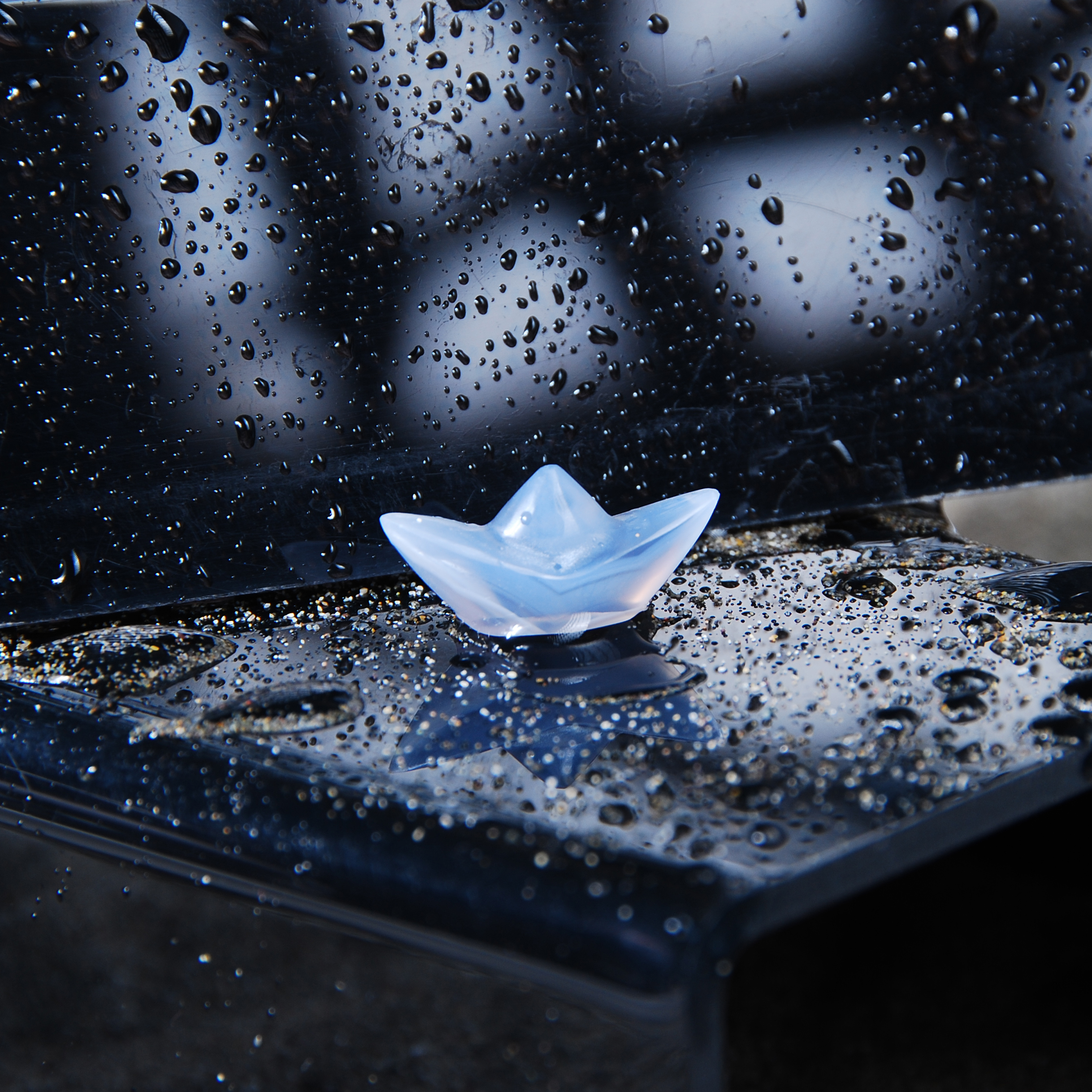 قایق کاروینگ عقیق آبی کبود و سلیمانی