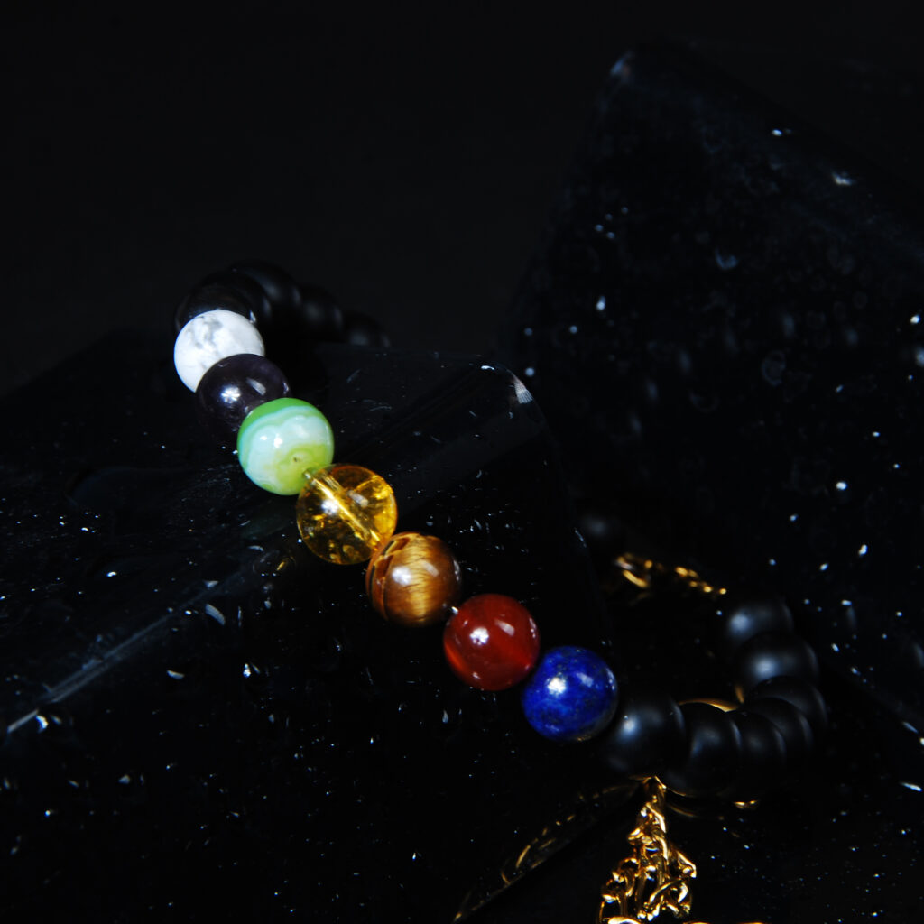 دستبند هفت چاکرا با مهره