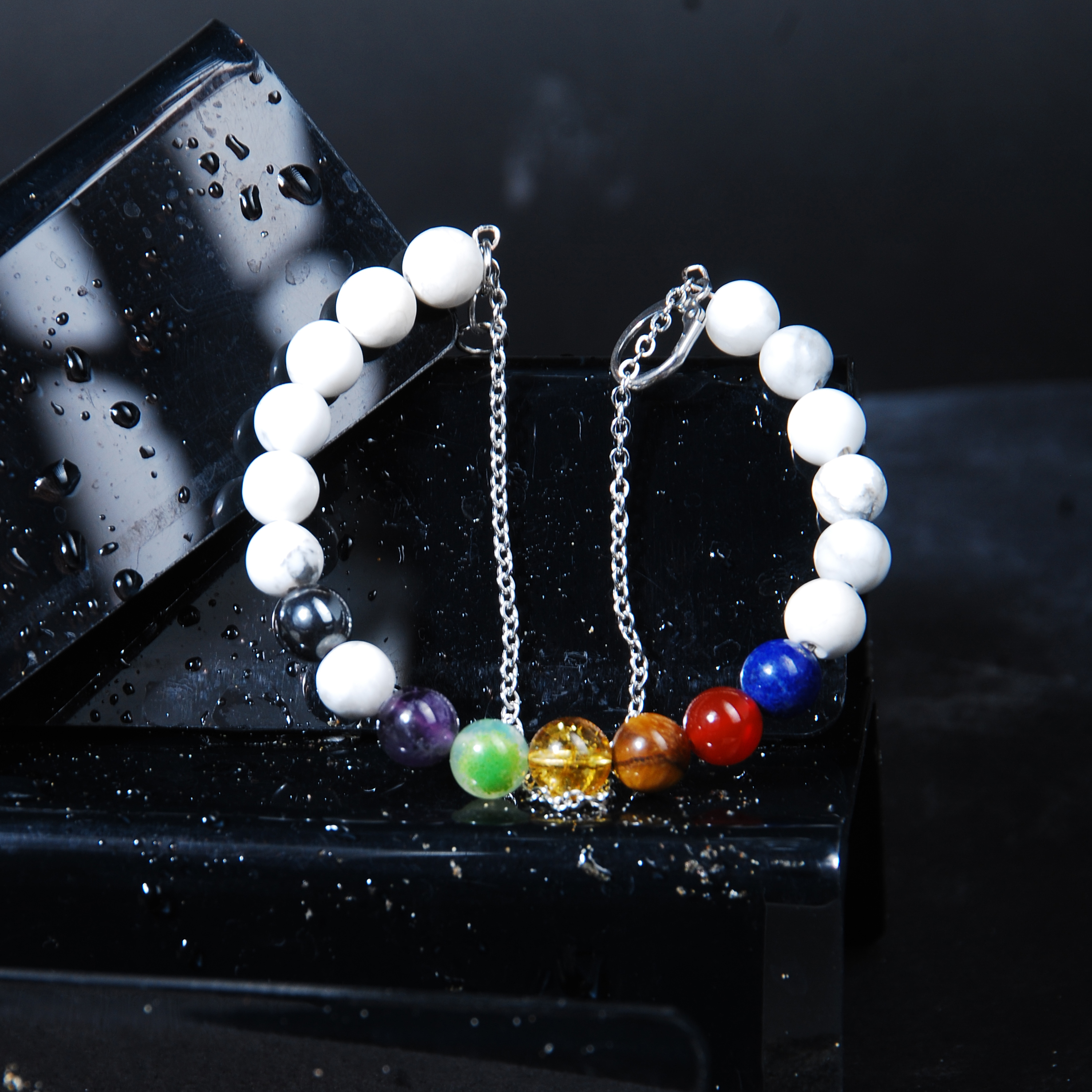 دستبند هفت چاکرا با سنگ هایولیت