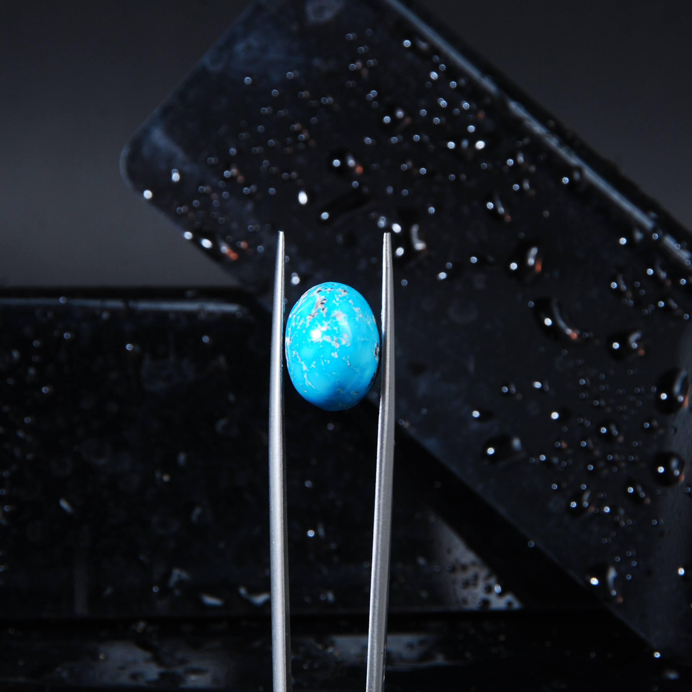 نگین فیروزه تمام مغز کرمان آبی طبیعی بیضی 2.04گرم