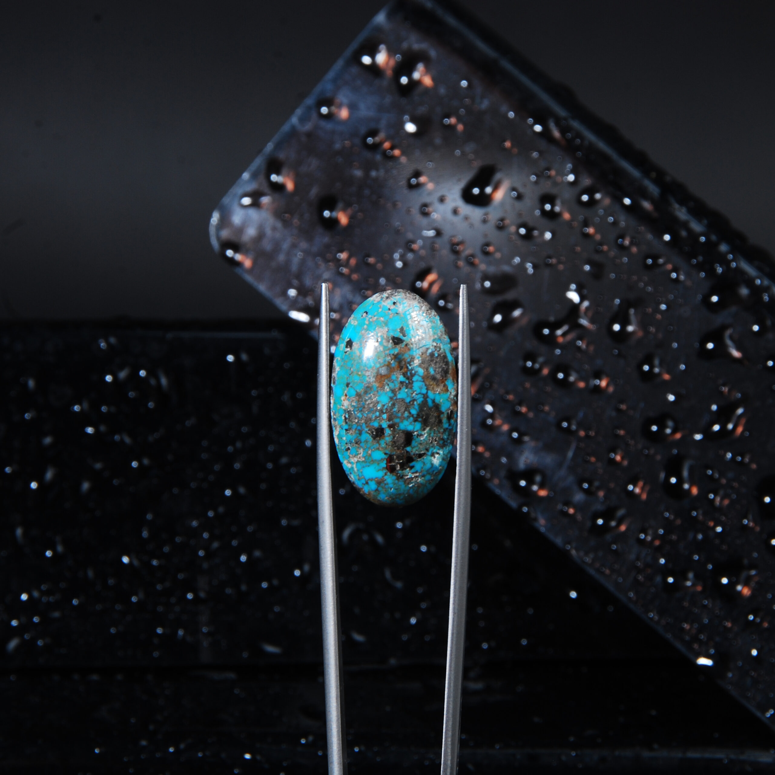 نگین فیروزه نیشابوری طبیعی بیضی 3.72گرم