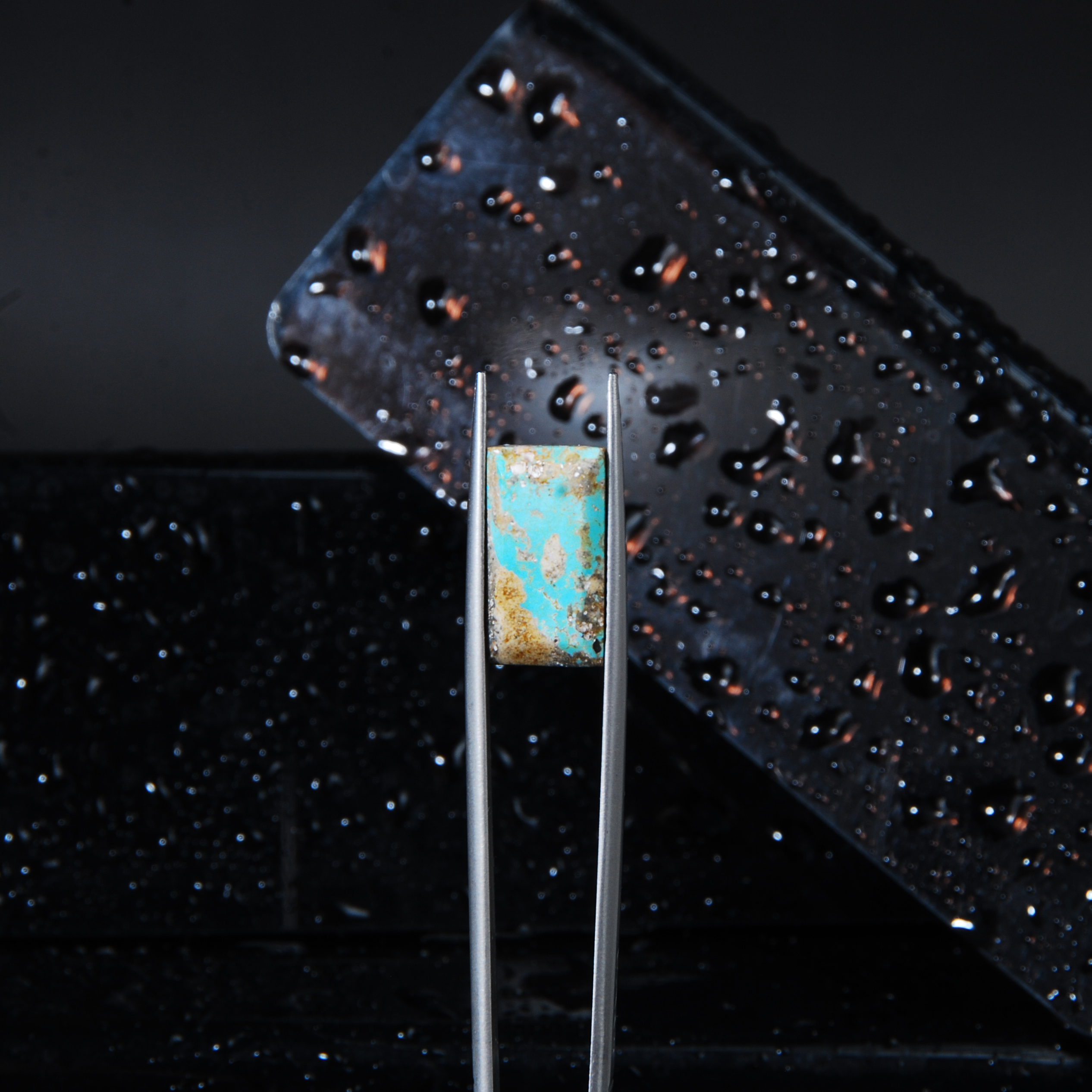 فیروزه نیشابور آبی طلایی مستطیلی 2.15گرم