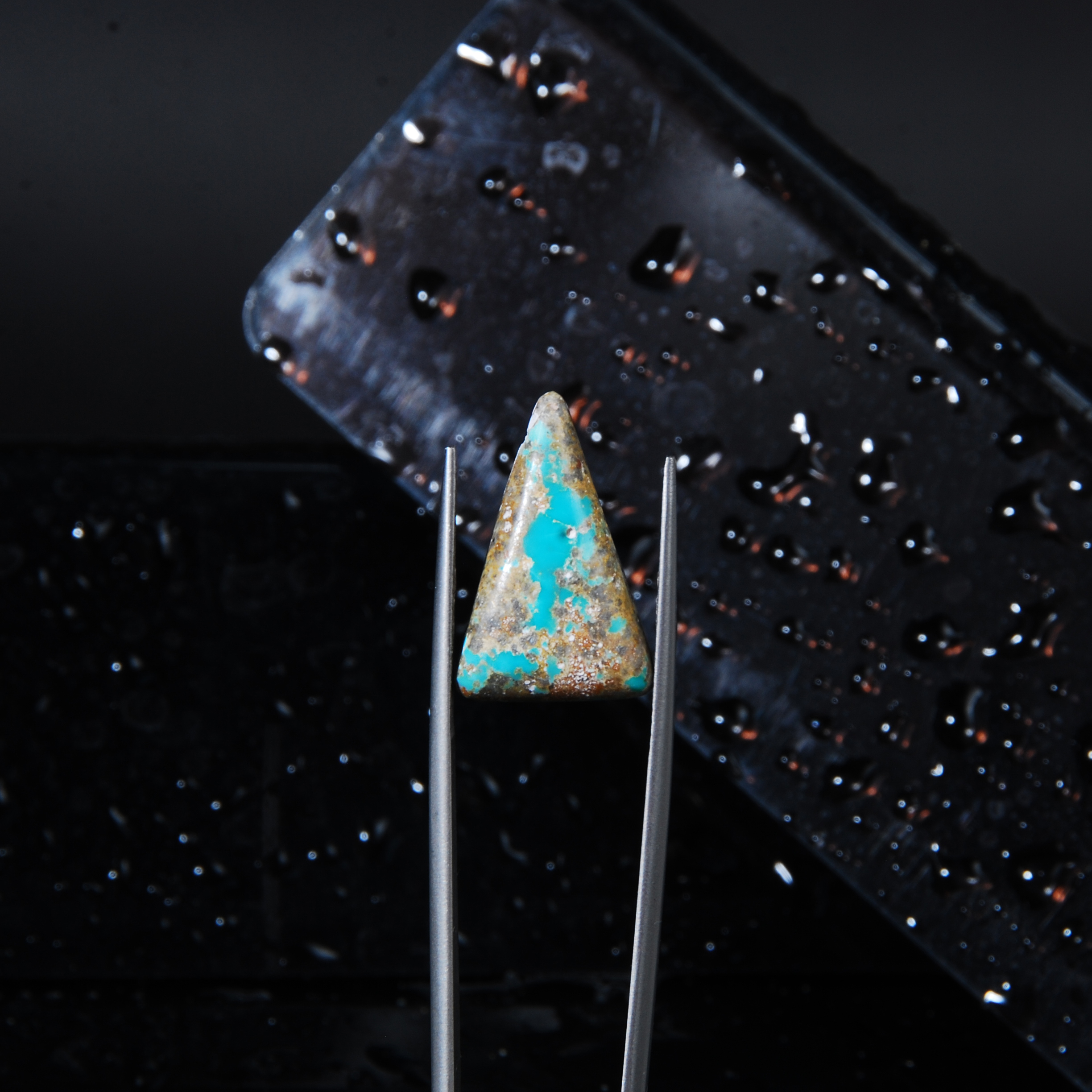 فیروزه نیشابور آبی مثلثی 2 گرم