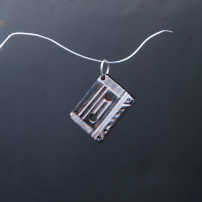 گردنبند نوار کاست حدید نقره ای 7.57گرم