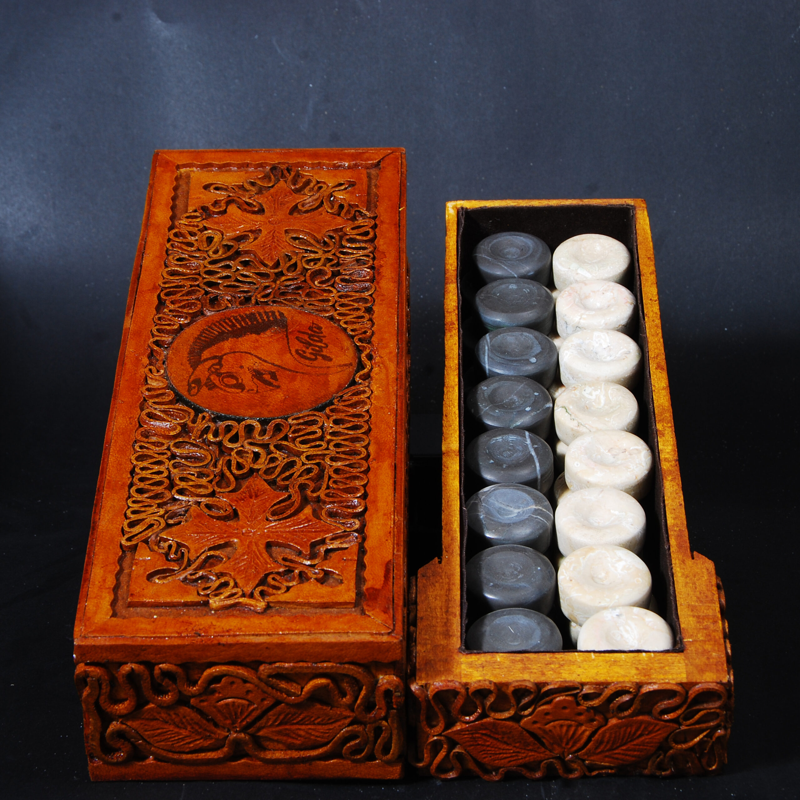 مهره بازی تخته نرد سنگی (دستساز )