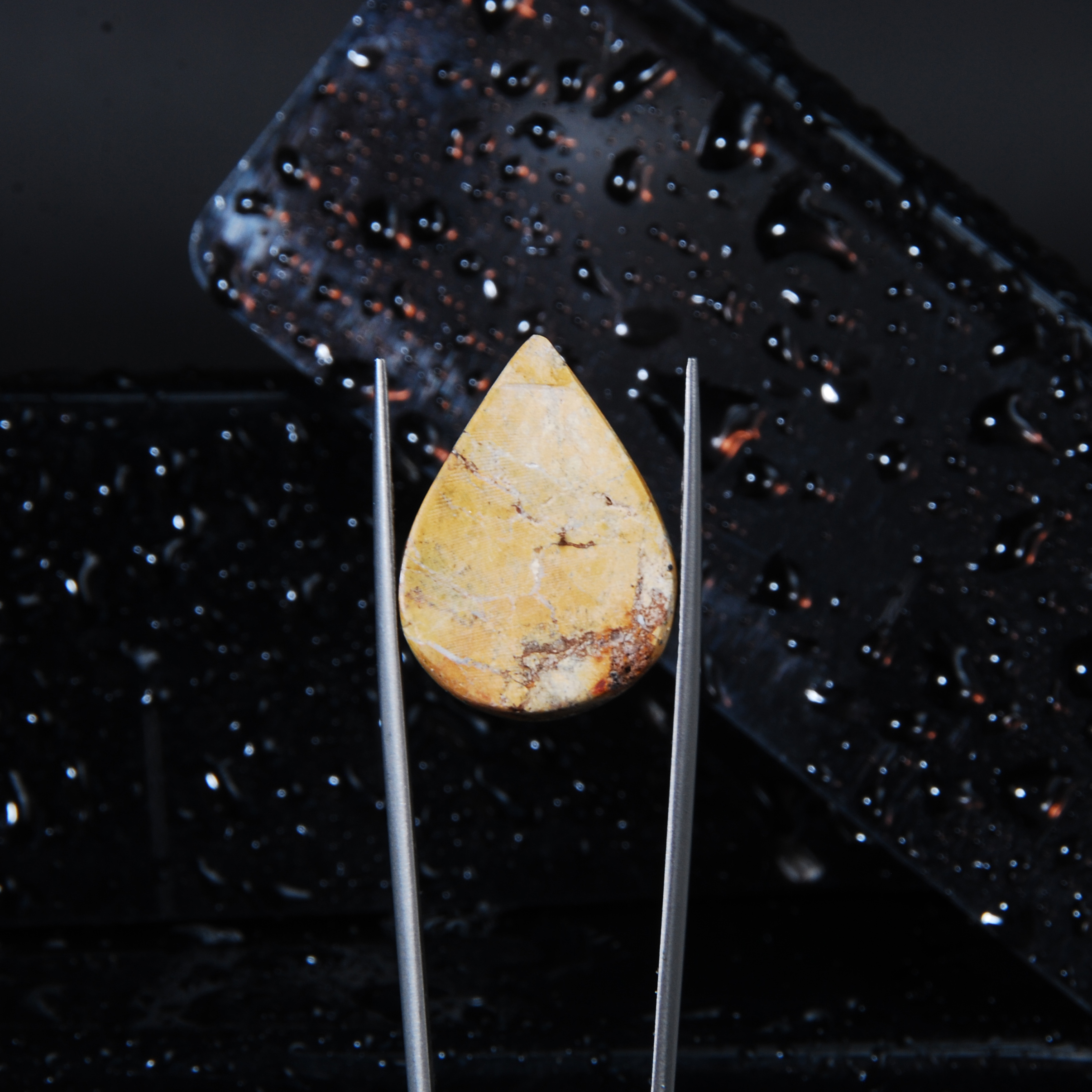 نگین فیروزه نیشابور آب در بیابان اشک 3.81گرم