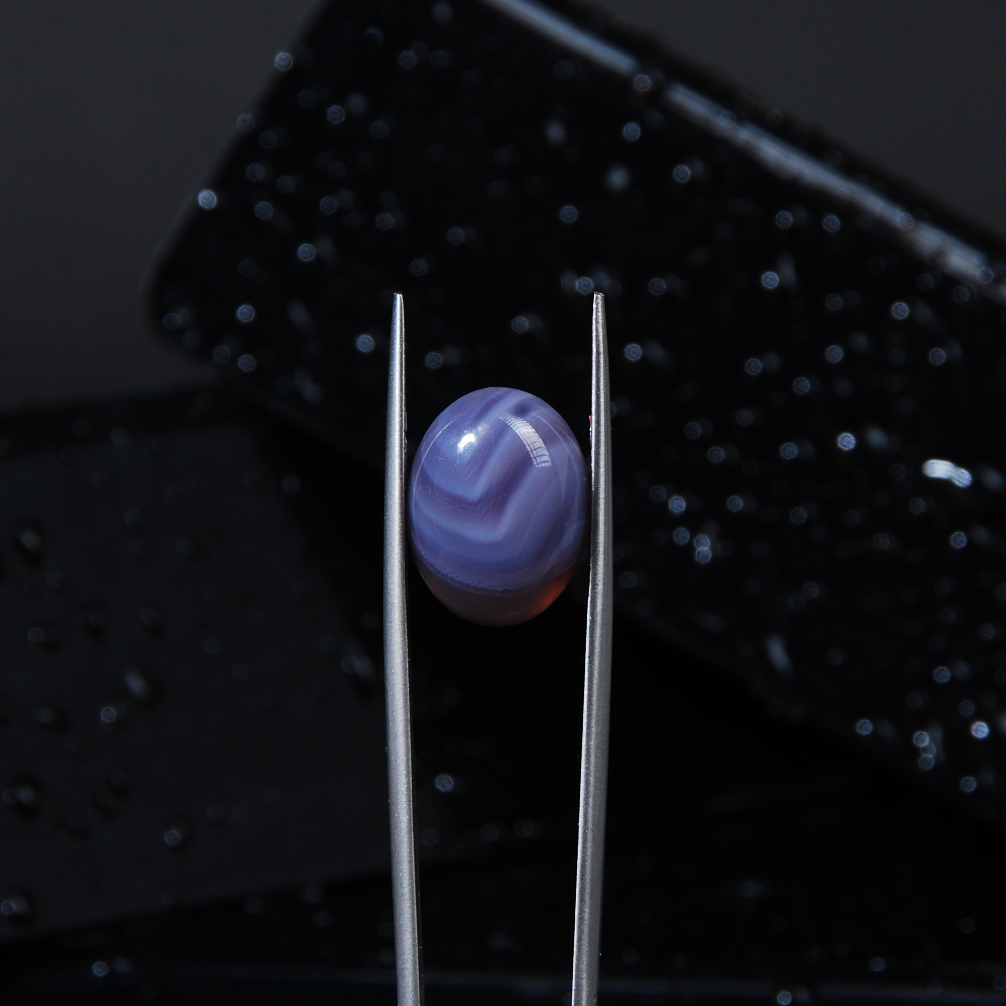 DSC_6342 عقیق سوسنی بیضی 1.96گرم