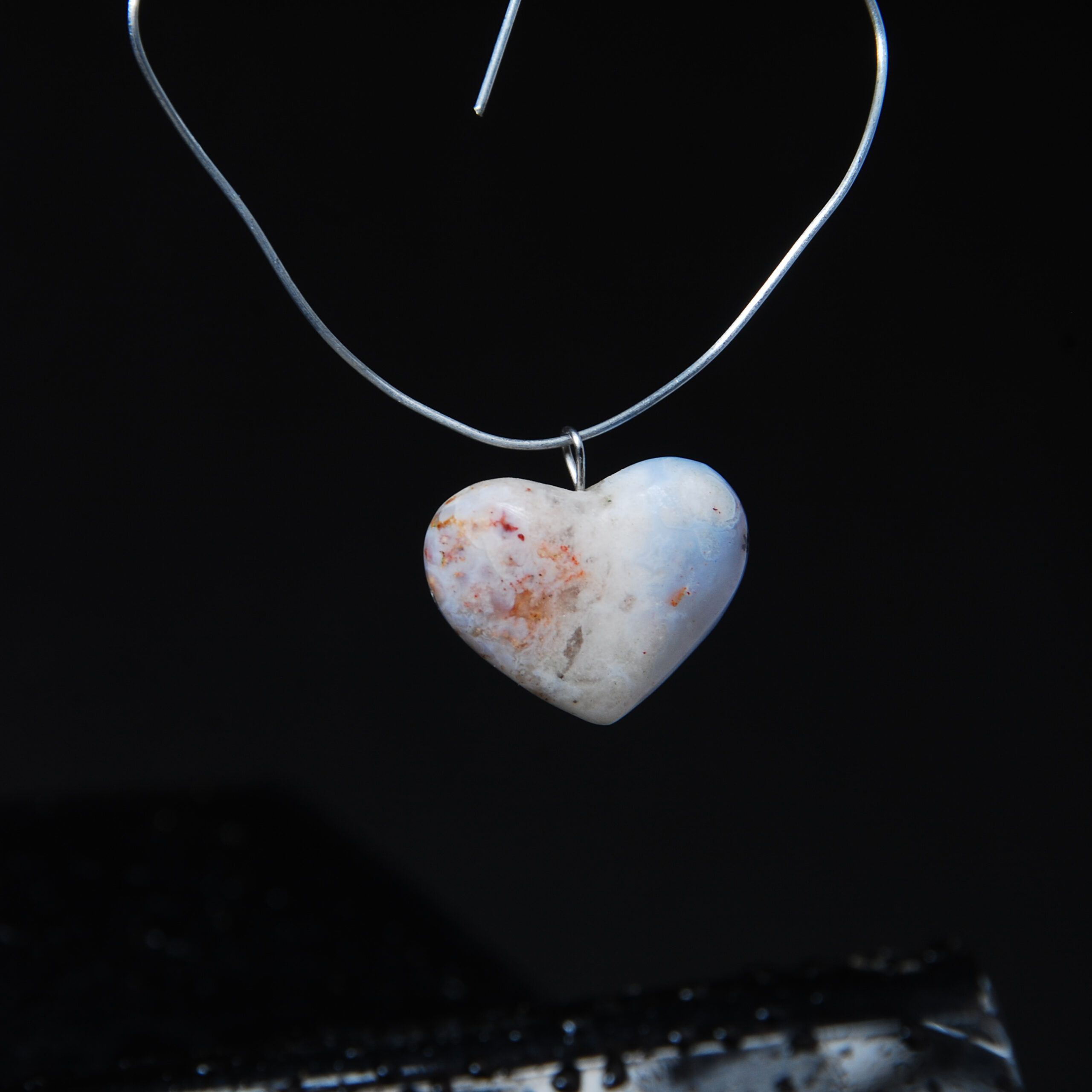 گردنبند قلب عقیق آبی کبود 4.14گرم