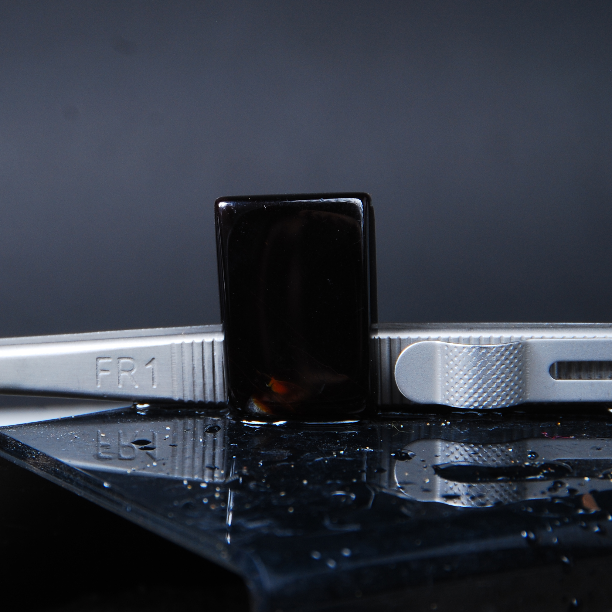 DSC_6609 نگین عقیق مشکی طبیعی مستطیلی 4.40گرم