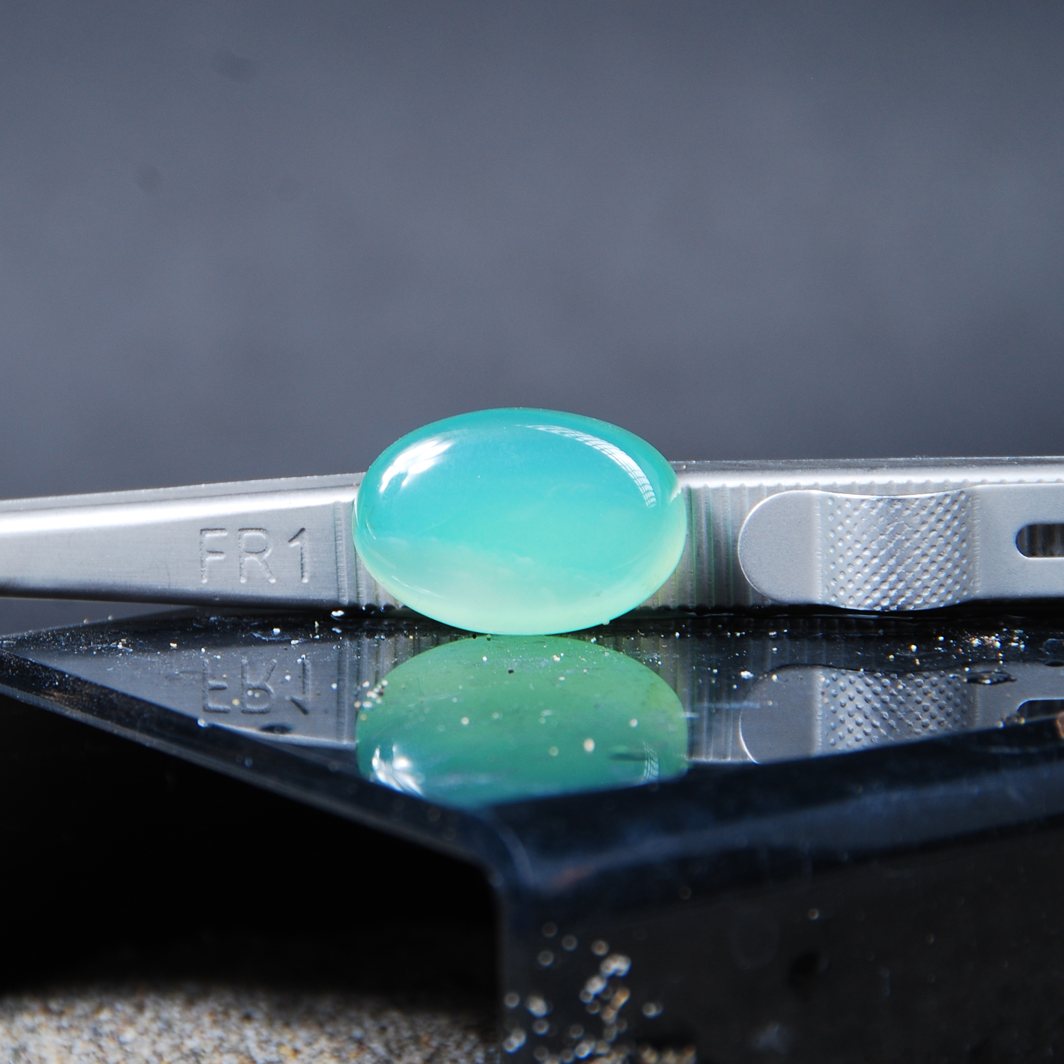 عقیق سبز فسفری طبیعی 2.95گرم