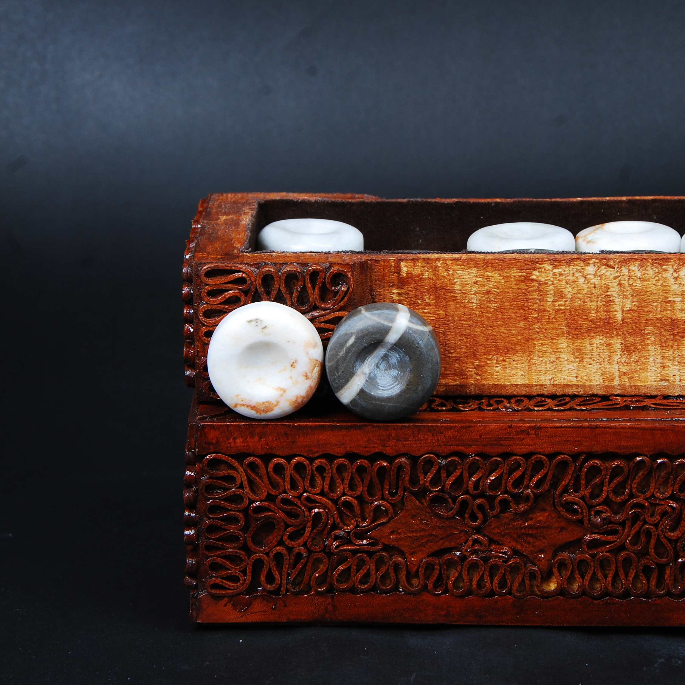 DSC_6932 مهره تخته نرد سنگی (دستساز )