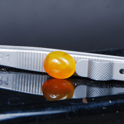 نگین عقیق زرد طبیعی(رنگ نشده) بیضی 1.04گرم