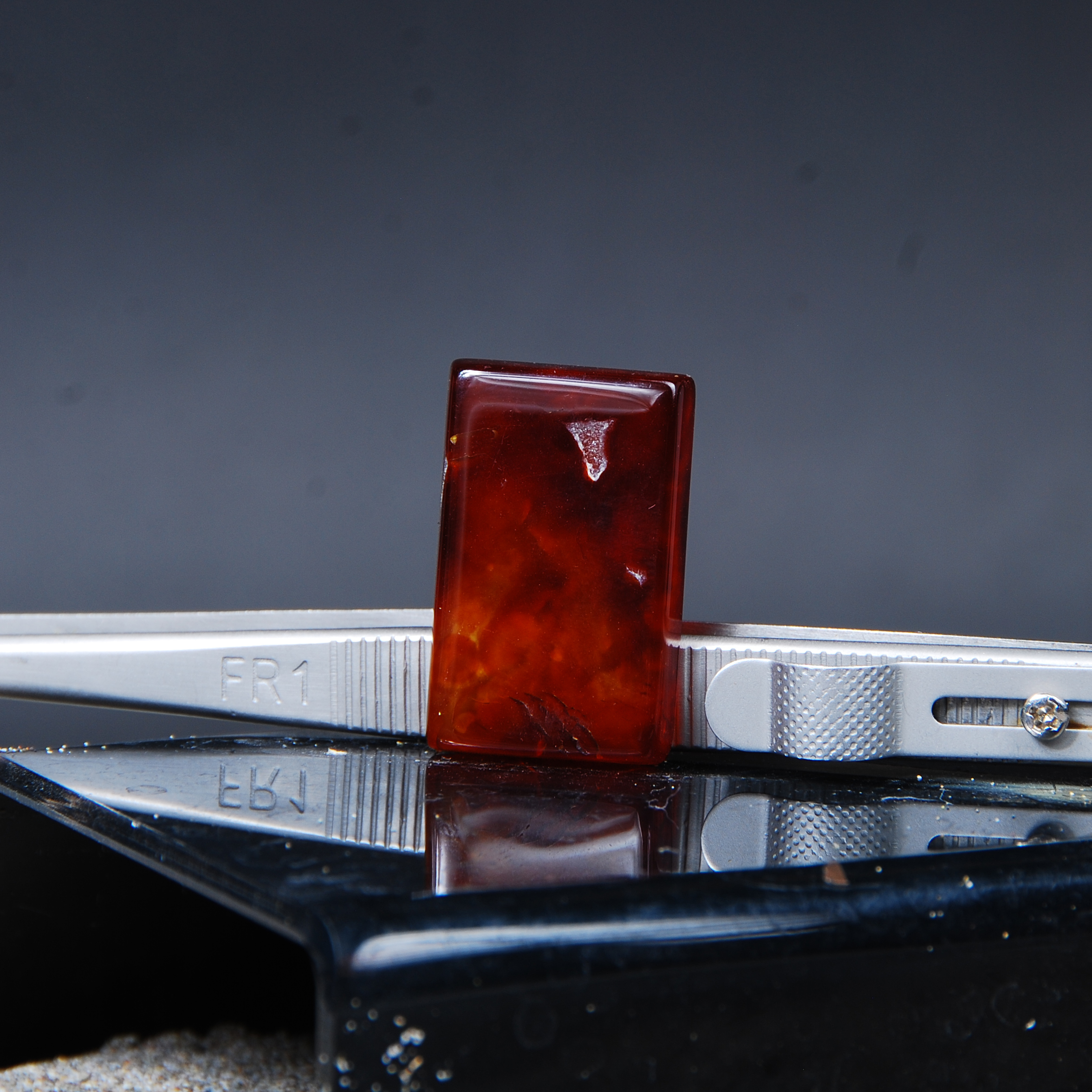 نگین عقیق مشکی سلیمانی(عقیق اصل) مستطیلی 6.86گرم