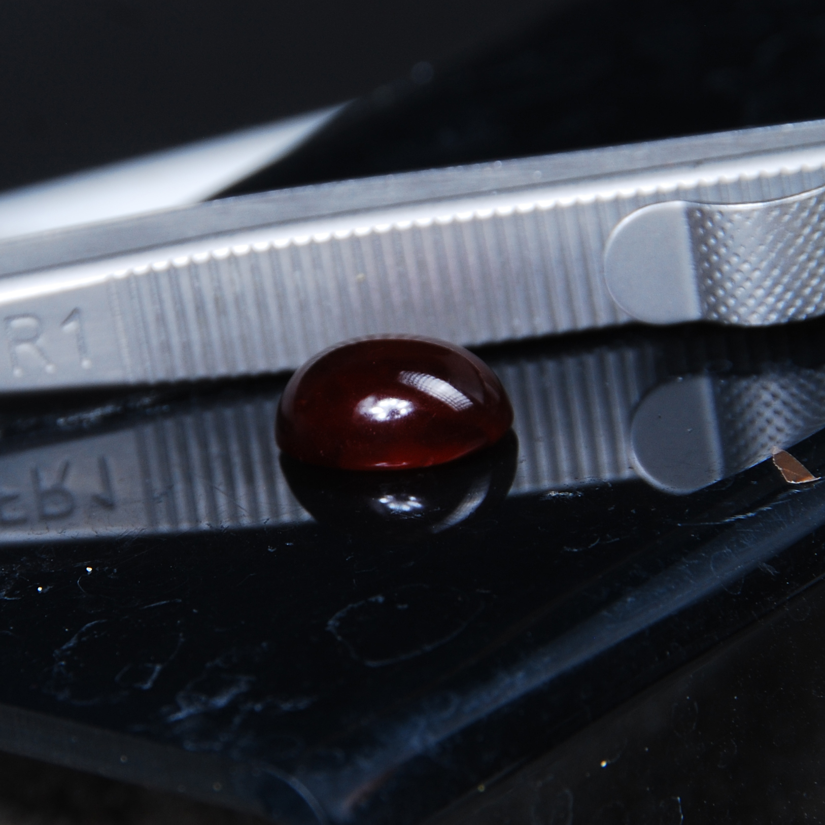 DSC_6882 نگین عقیق شفت العبد بیضی 0.99گرم