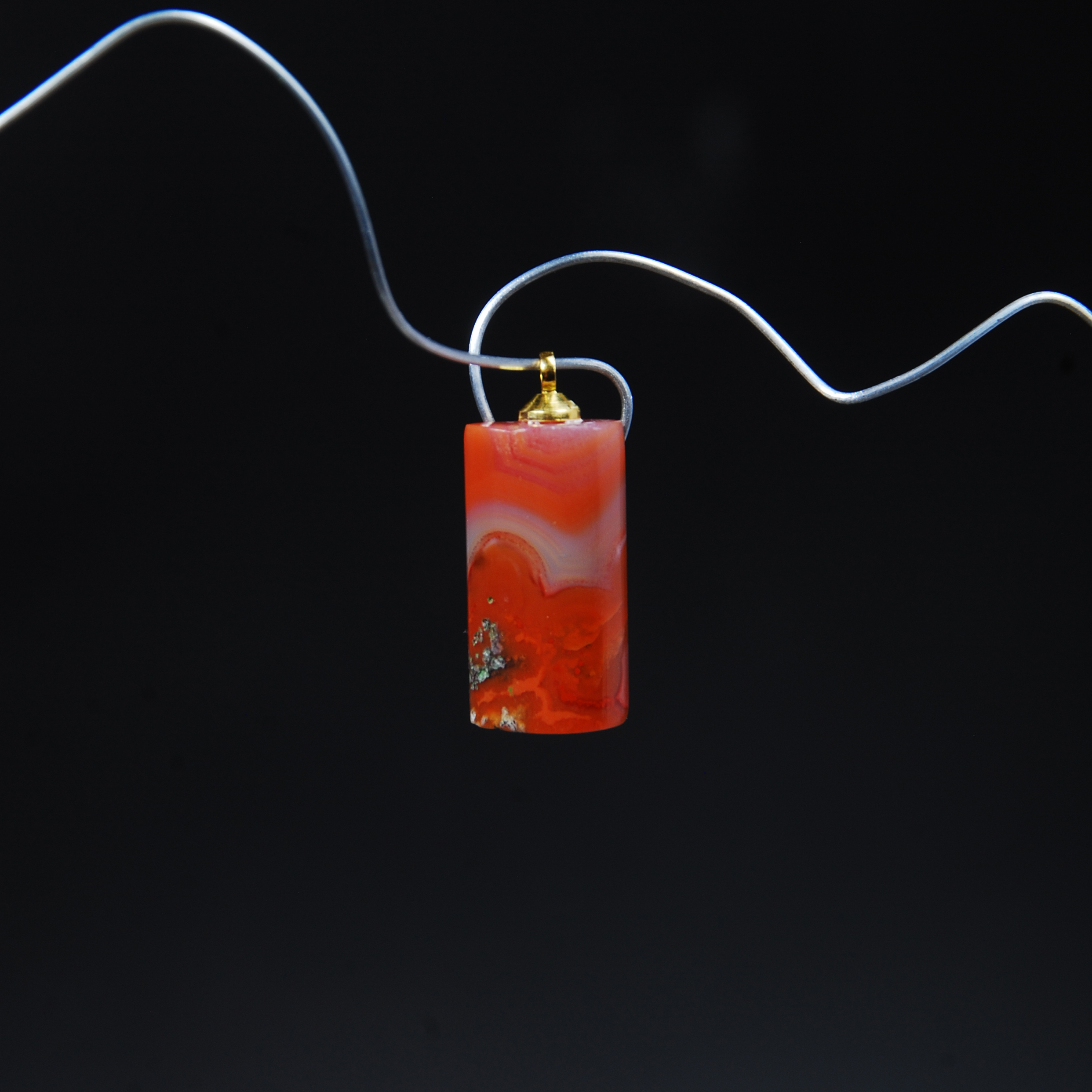 گردنبند عقیق پرتقالی دو رنگ طبیعی 2.11 گرم