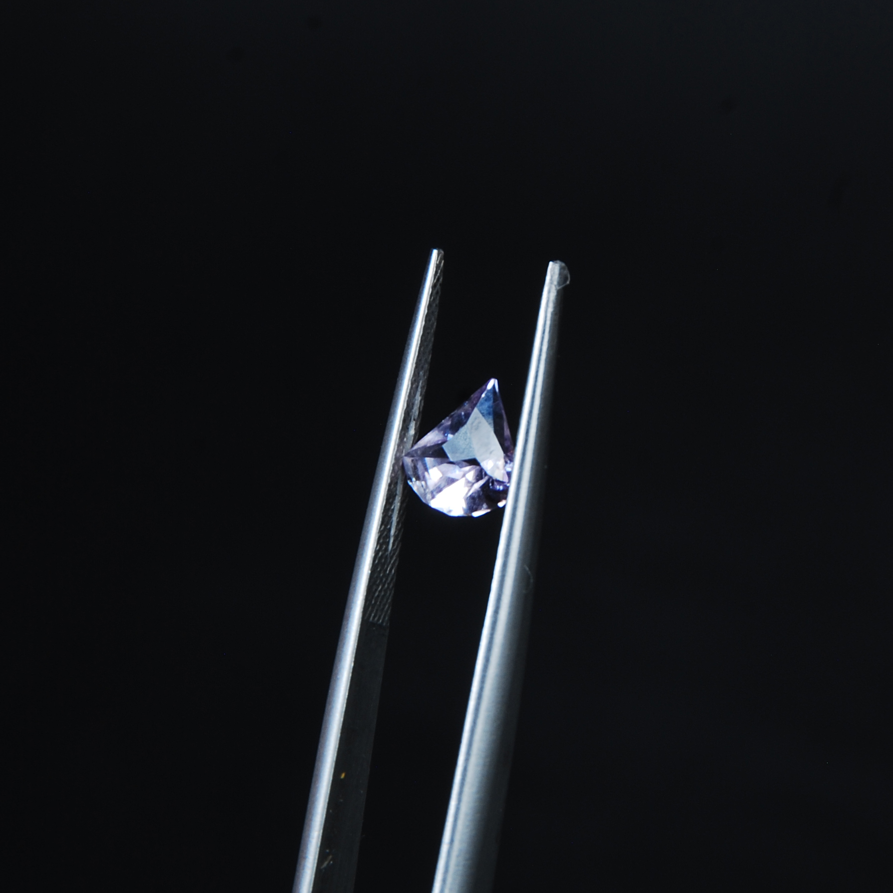 DSC_7058 آمیتیست یاسی جواهری(فانتزی کات)3.15 قیراط