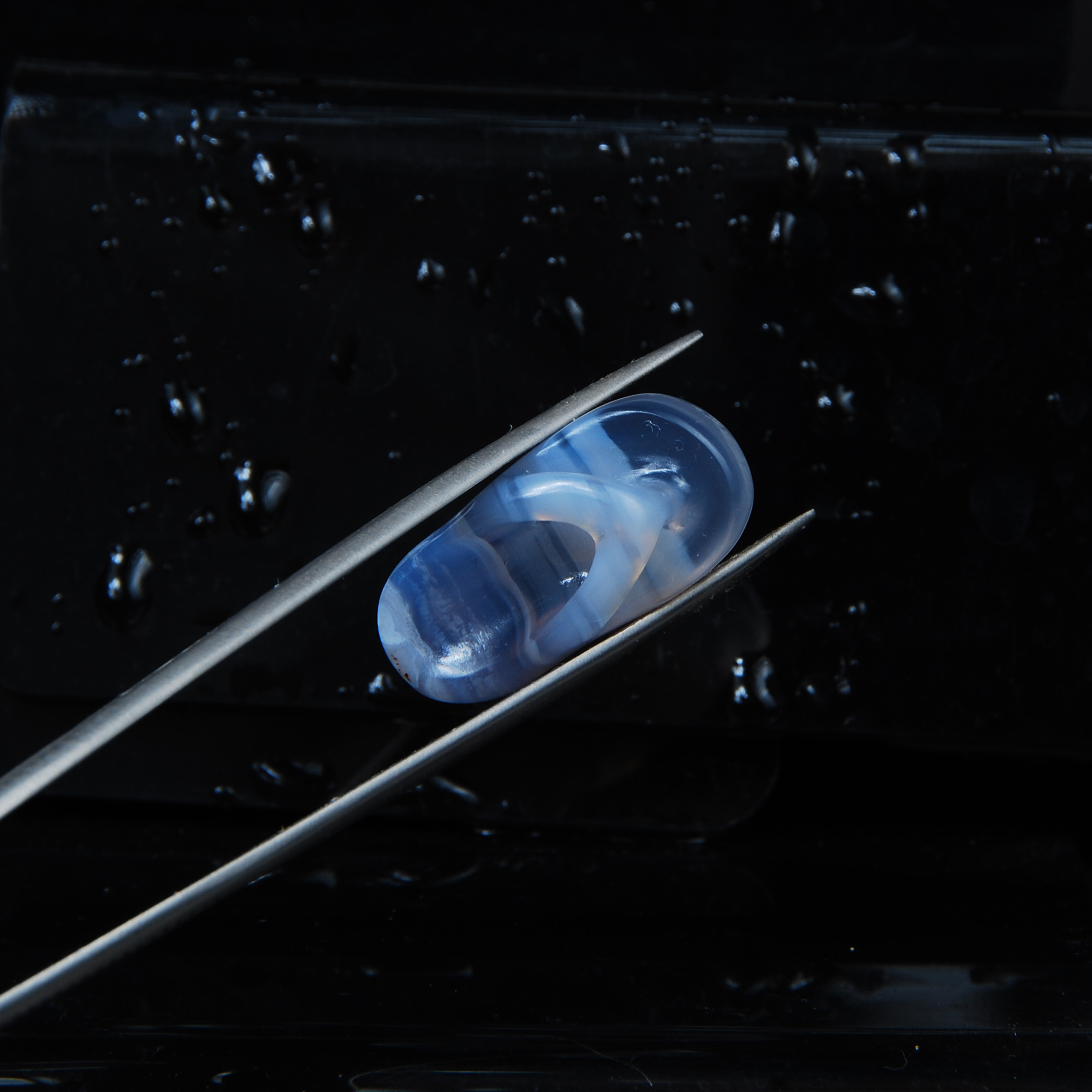 دمپایی کاروینگ عقیق آبی کبود و سلیمانی