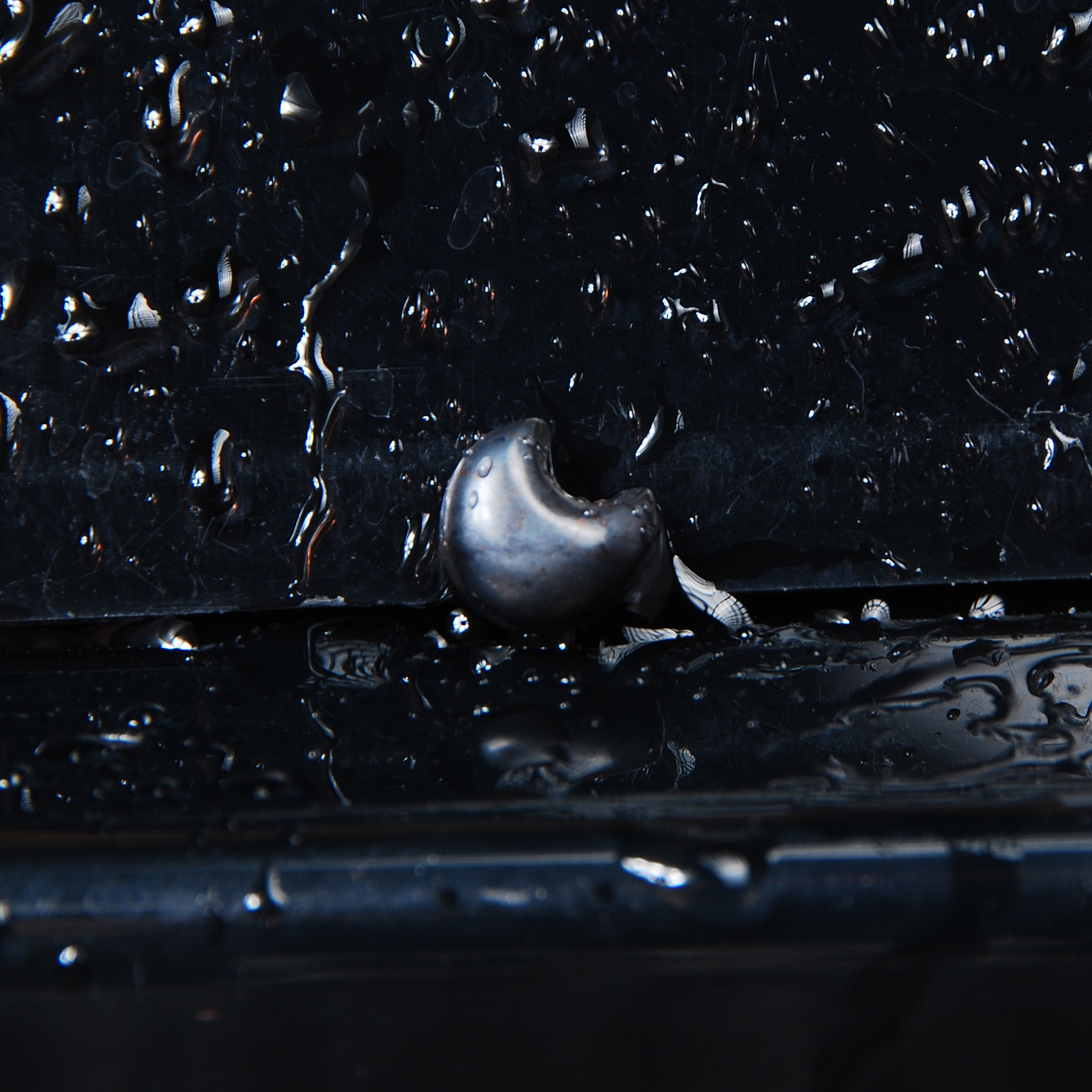 DSC_7675 نگین ماه حدید نقره ای 1.20گرم