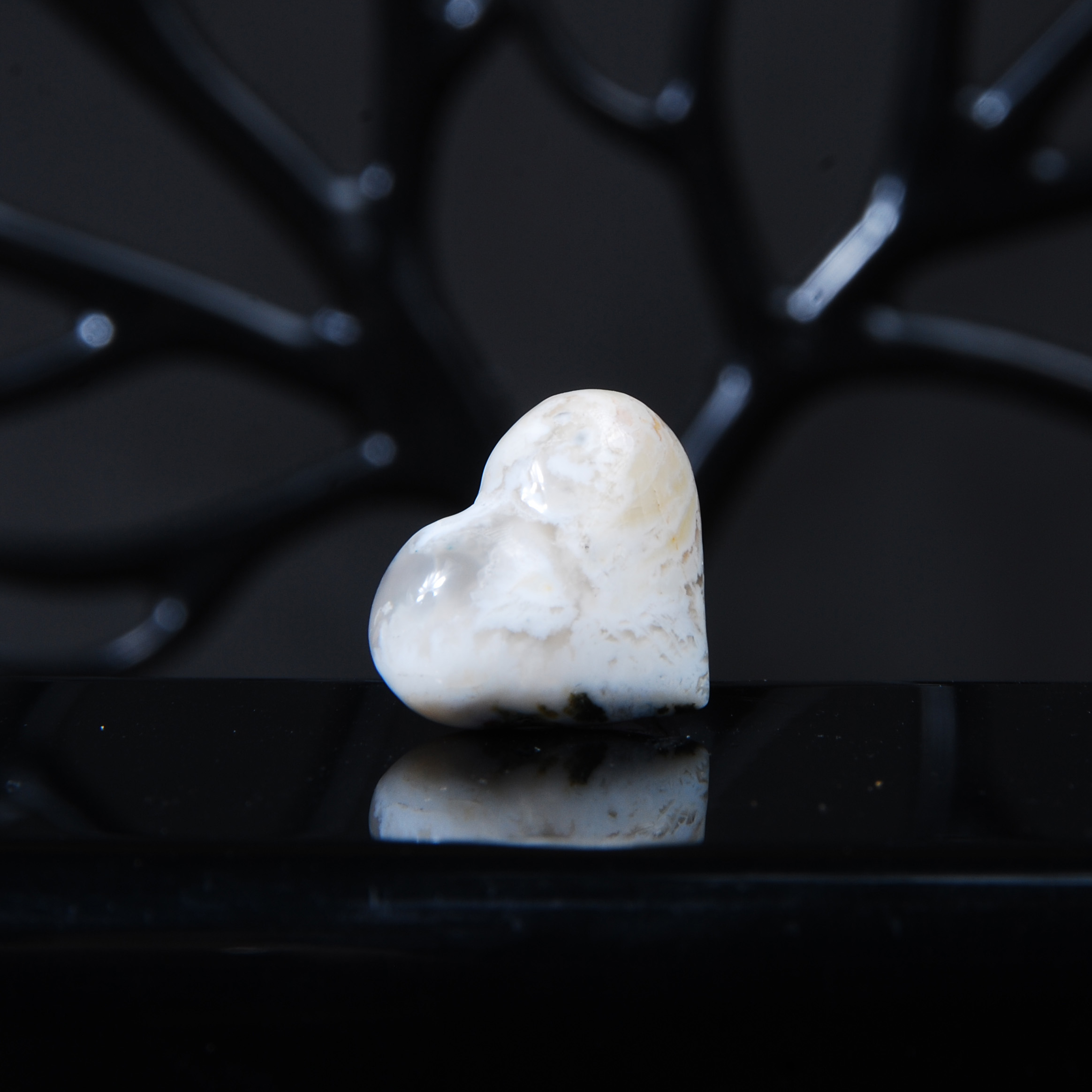 گردنبند قلبی عقیق شجر سفید 5.43گرم