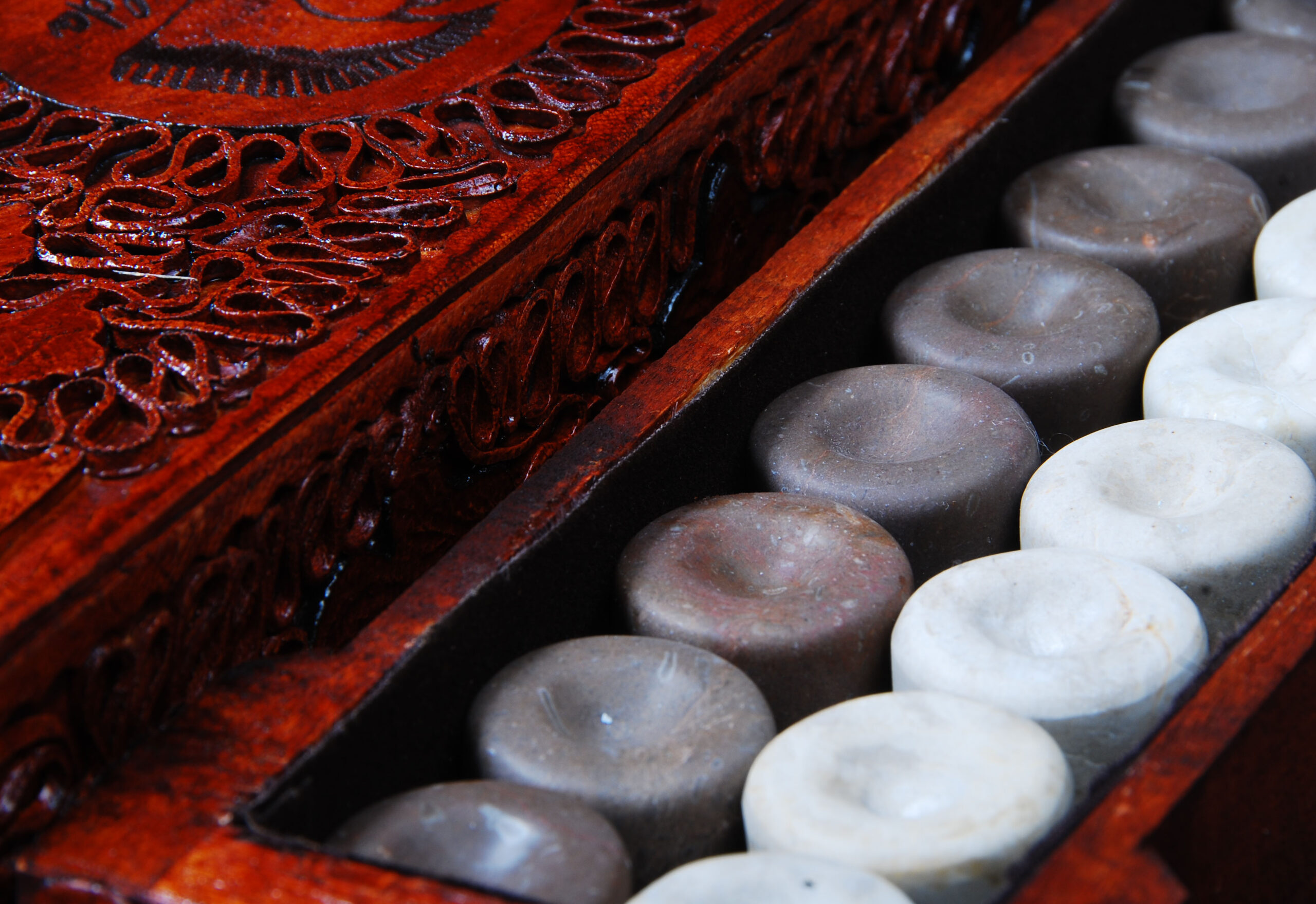 DSC_8010 مهره تخته نرد سایز 50 (دستساز )