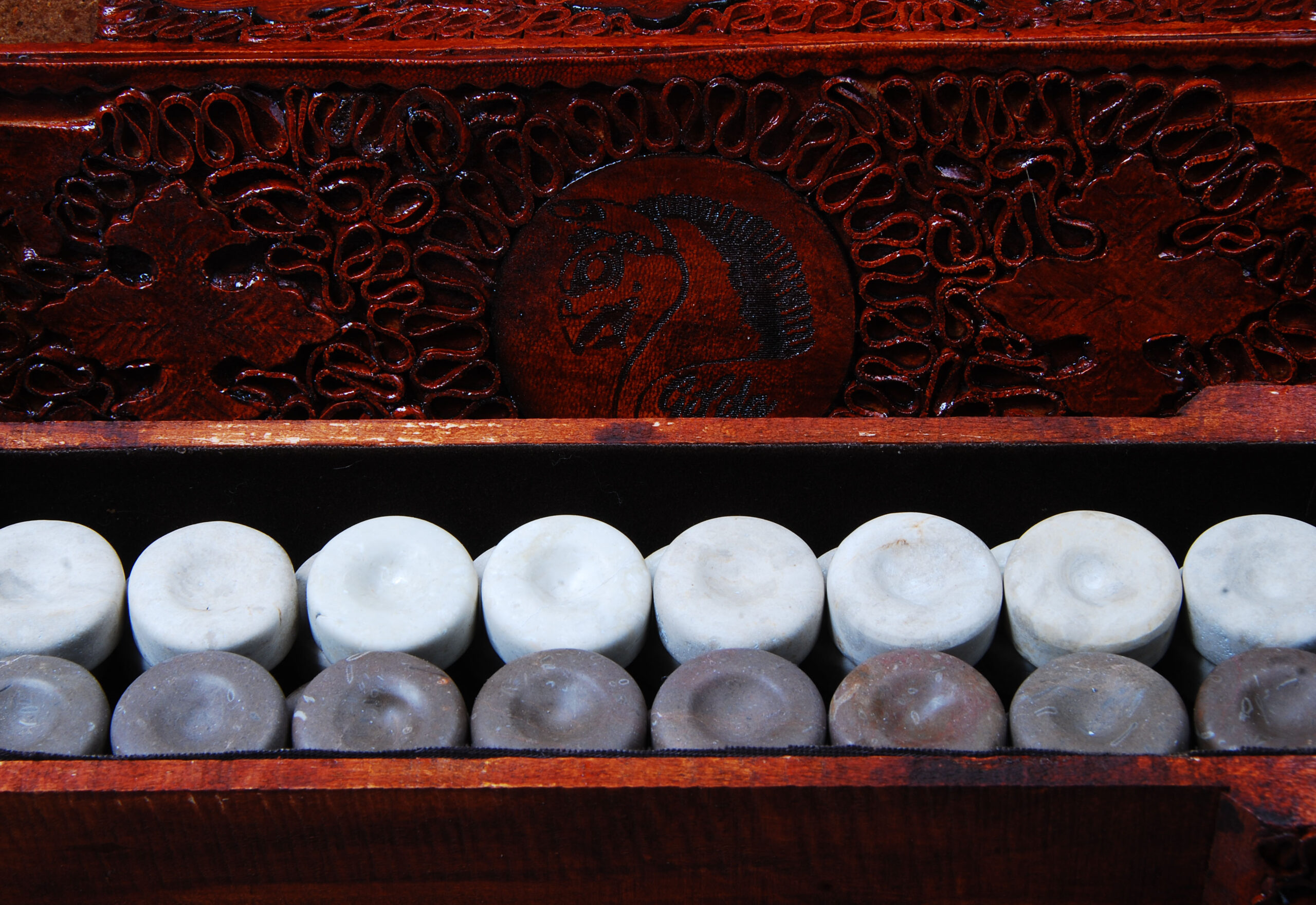 DSC_8012 مهره تخته نرد سایز 50 (دستساز )