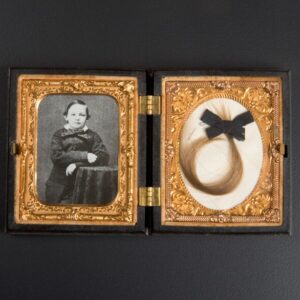 گردنبند ملکه ویکتوریا برای مرگ آلبرت