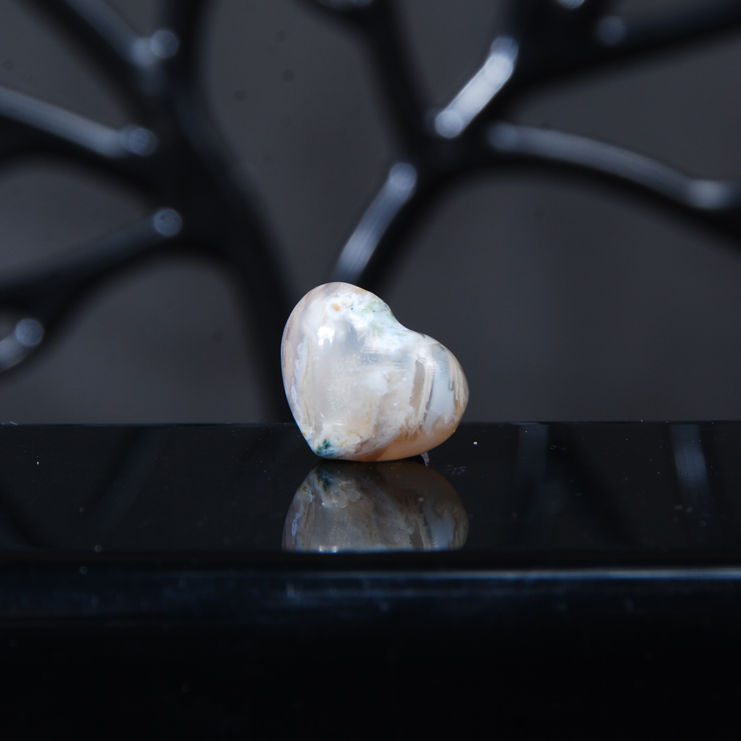 گردنبند قلبی عقیق شجر بهاره 3.77گرم