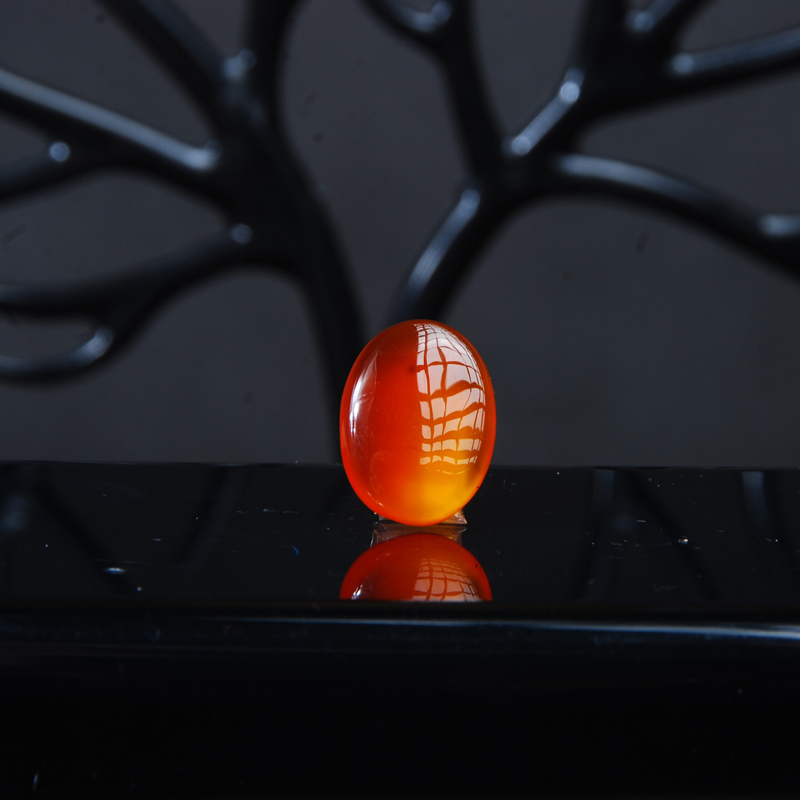 نگین عقیق پرتقالی طبیعی بیضی 2.10گرم