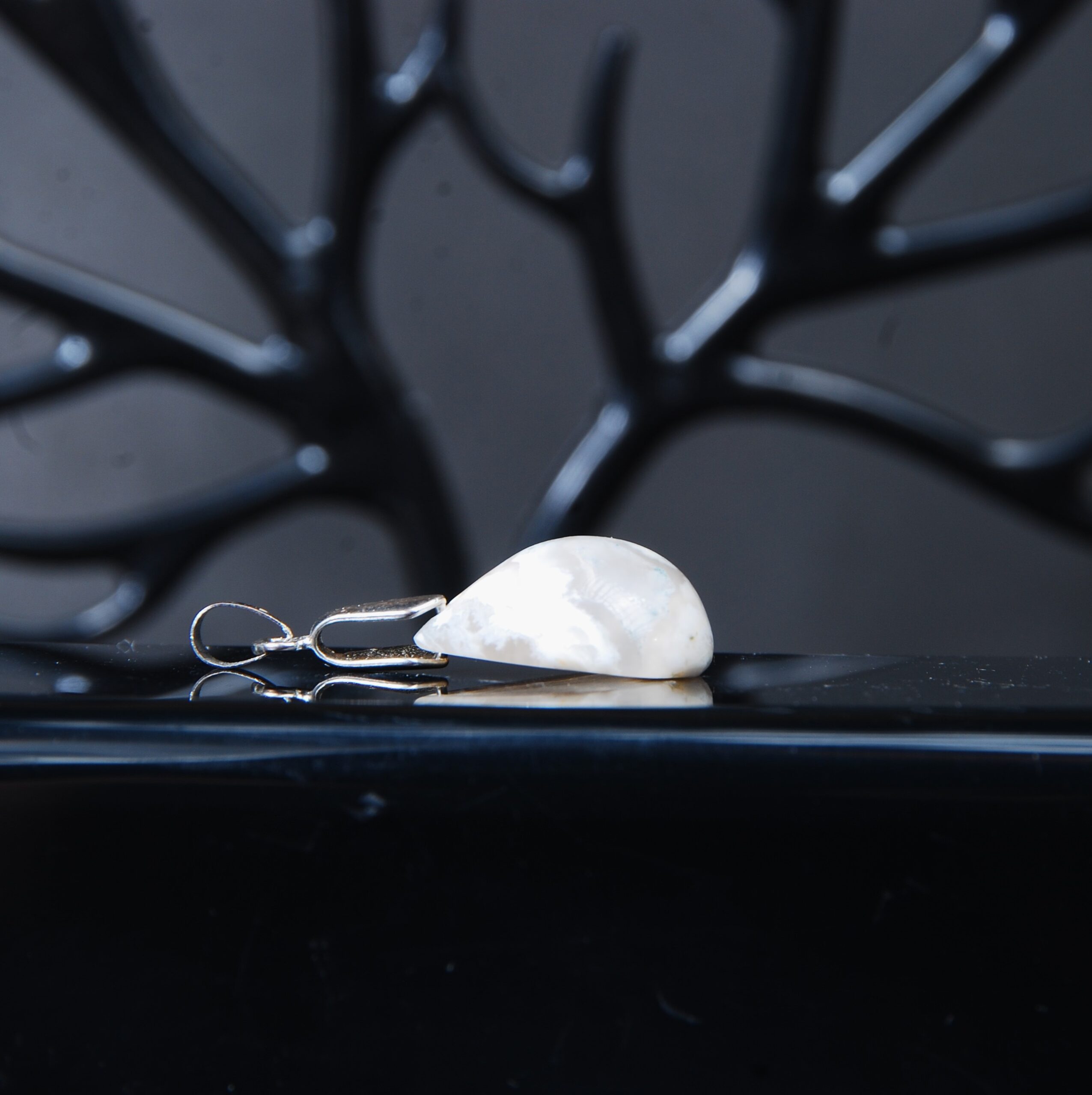 DSC_8357 گردنبند عقیق شجر بهاره اشک 5.05گرم