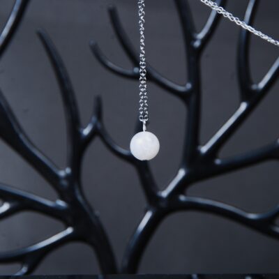 گردنبند سنگ مون استون 5.50 (با زنجیر استیل رنگ ثابت )