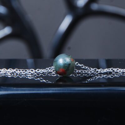 گردنبند سنگ خون کروی 3.99 گرم (با زنجیر استیل رنگ ثابت )