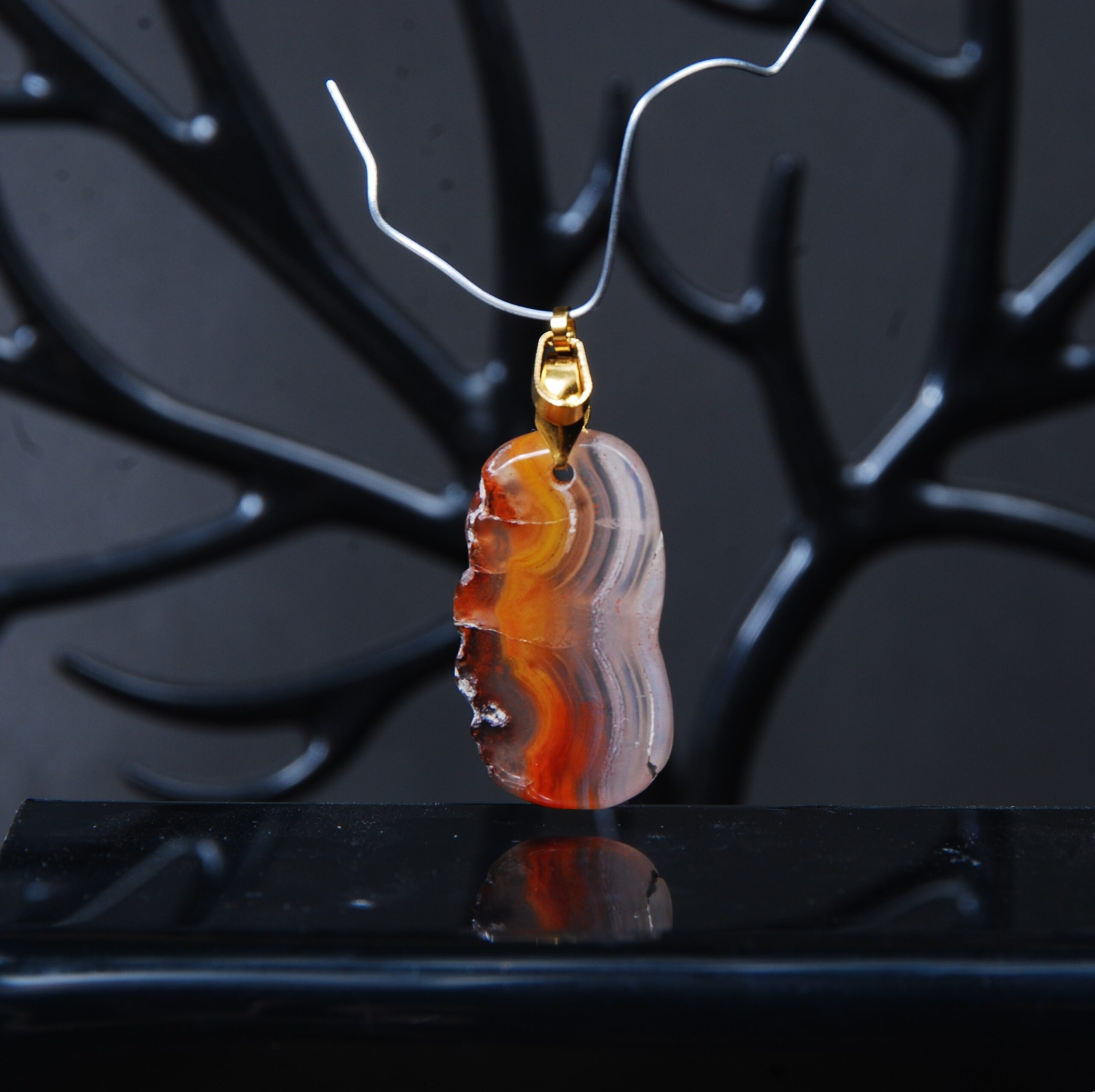 گردنبند عقیق نارنجی سلیمانی دفرمه 4.56گرم