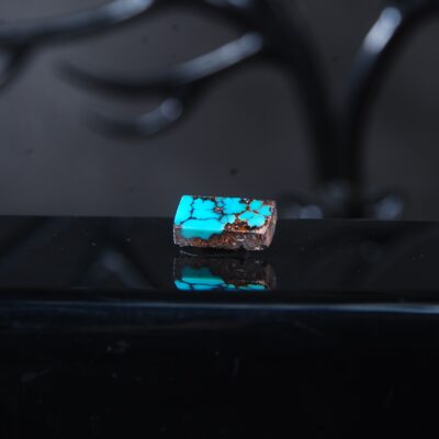 فیروزه نیشابور طبیعی عنکبوتی 1.08 گرم