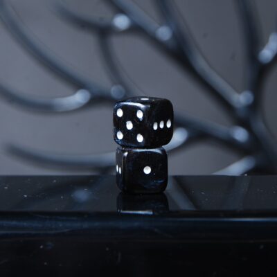 تاس استخوان شاخ گاومیش مشکی اصل تراش دست 6گرمی