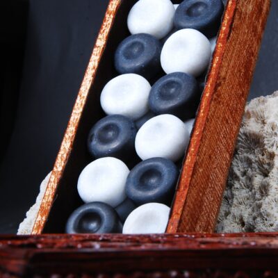 مهره تخته نرد سفید و سیاه(دستساز )