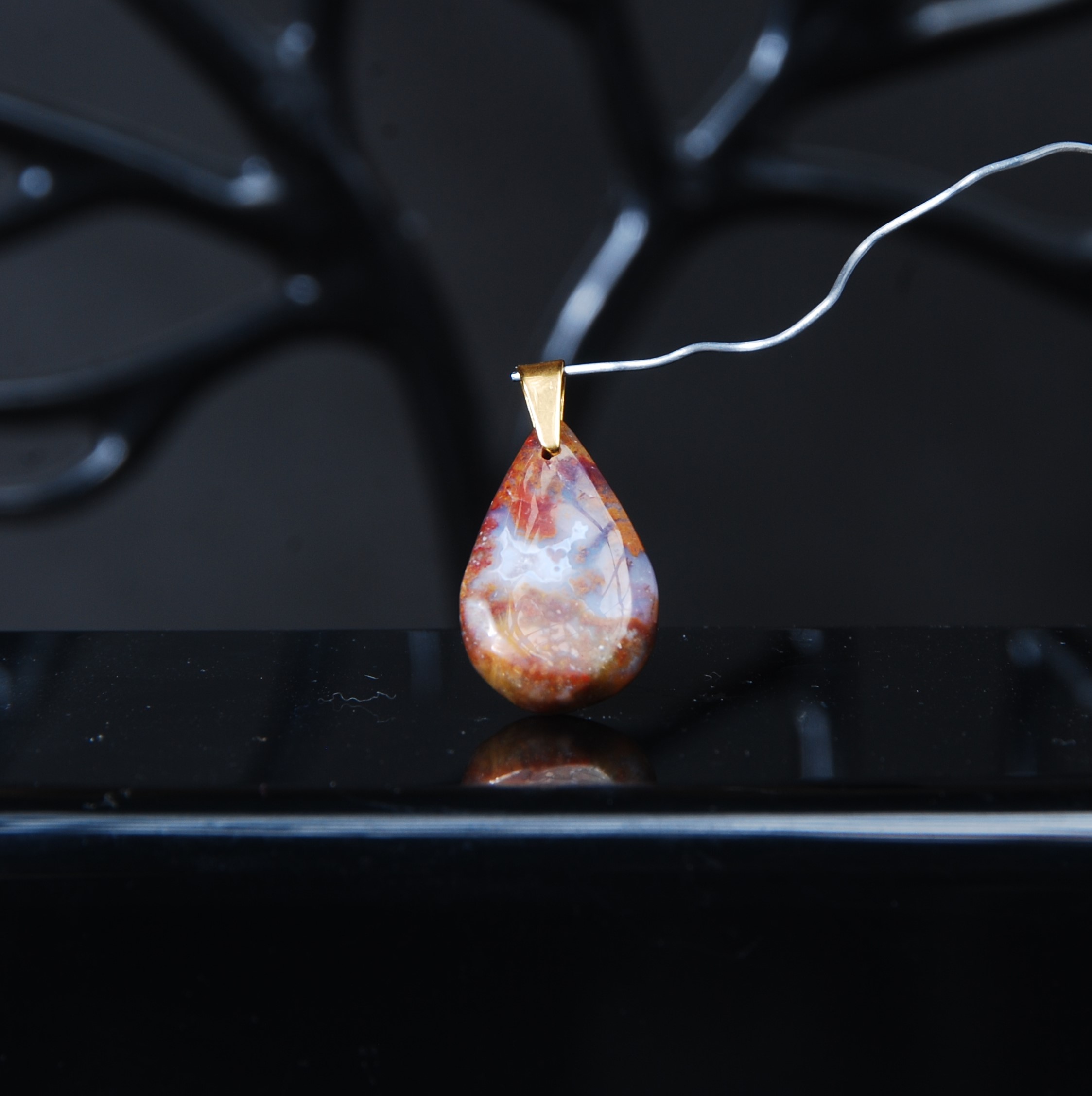 DSC_8687 گردنبند عقیق شجر پاییزه اشک 1.82گرم