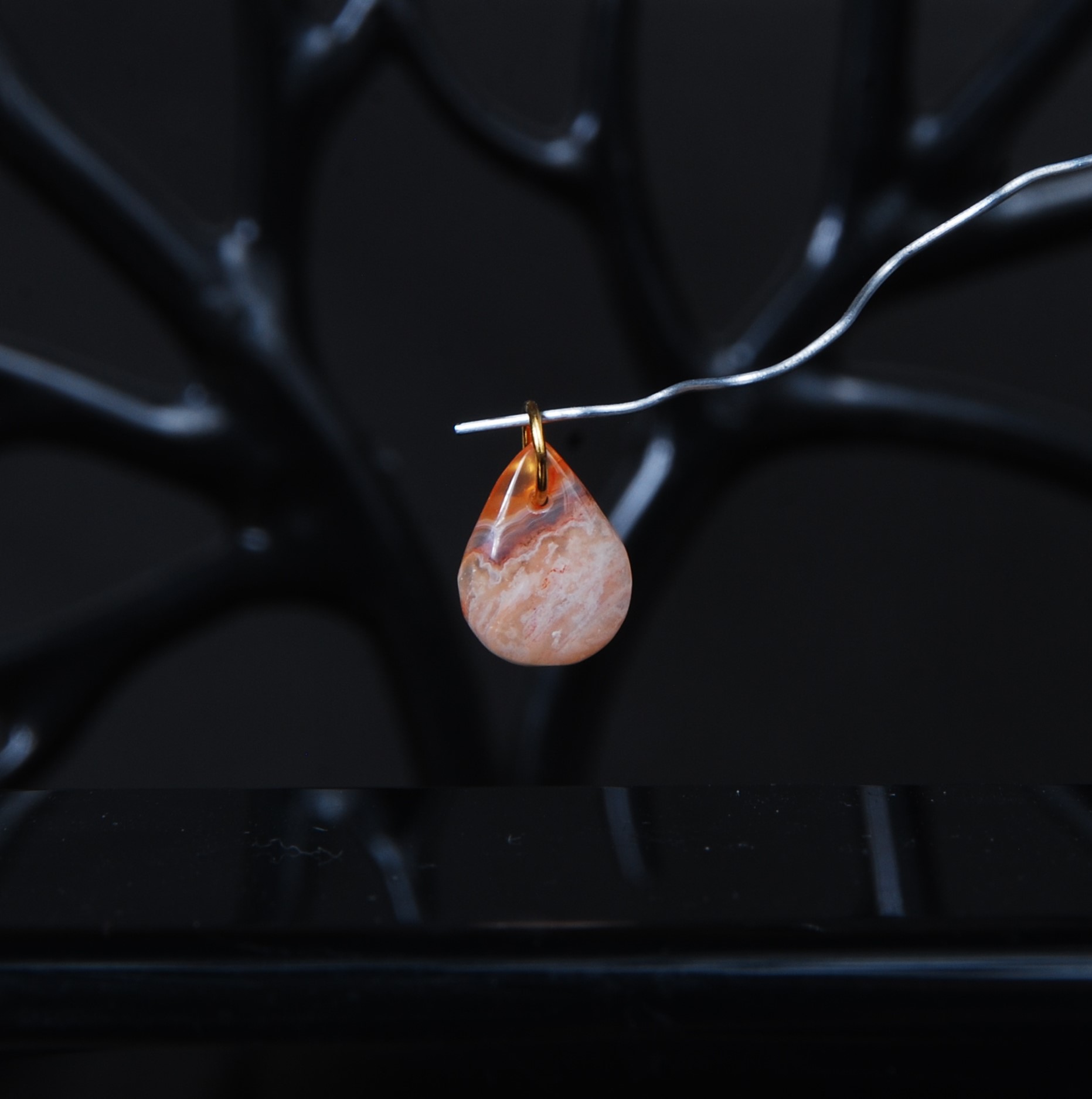 DSC_8694 گردنبند عقیق اشک کوچک 0.64گرم