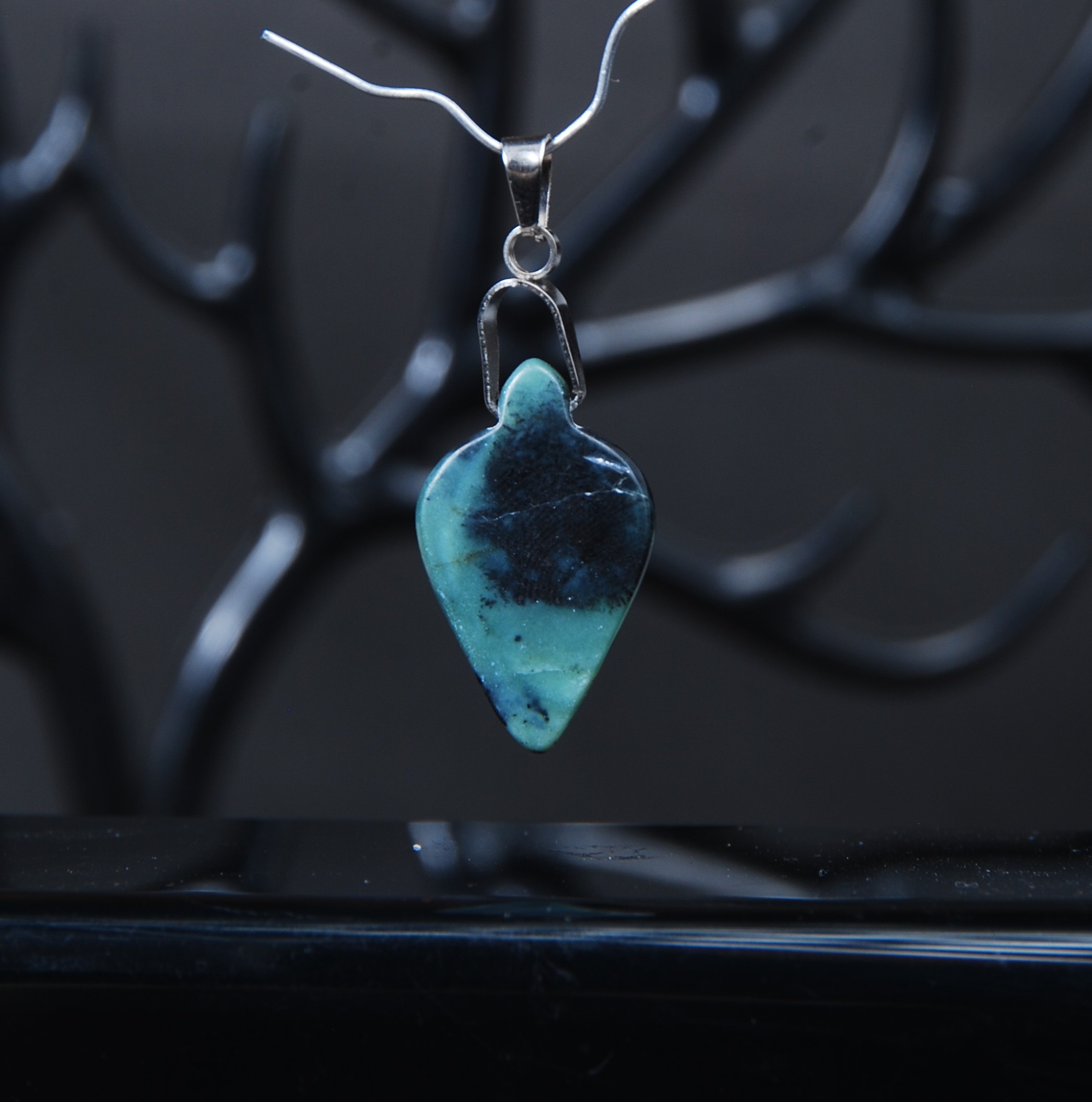 DSC_8728 گردنبند یشم سبز طبیعی 2.06گرم