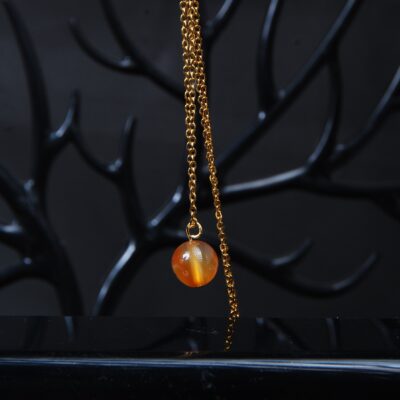 گردنبند عقیق طبیعی عسلی به همراه زنجیر استیل 3.42گرم