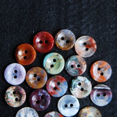 دکمه سنگی عقیق ایرانی طبیعی گرد 1.01گرم