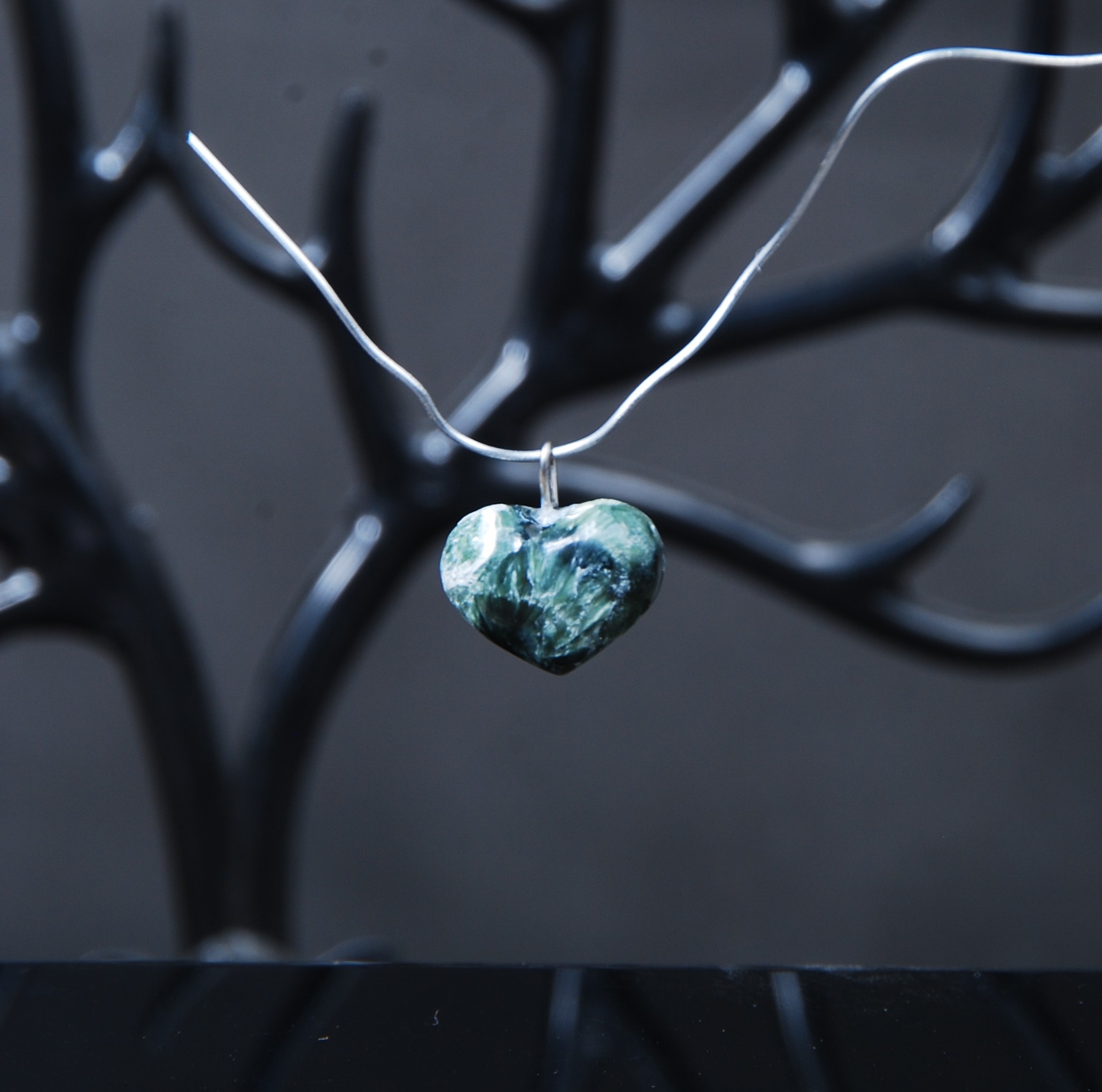 DSC_9099 گردنبند قلب سرافینیت (بال فرشته ) طبیعی 1.50گرم