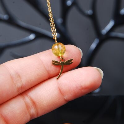 گردنبند زبرجد و سنجاقک با زنجیر رنگ ثابت 2.88گرم