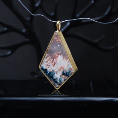 گردنبند عقیق شجر همراه با قاب برنجی 11.65گرم