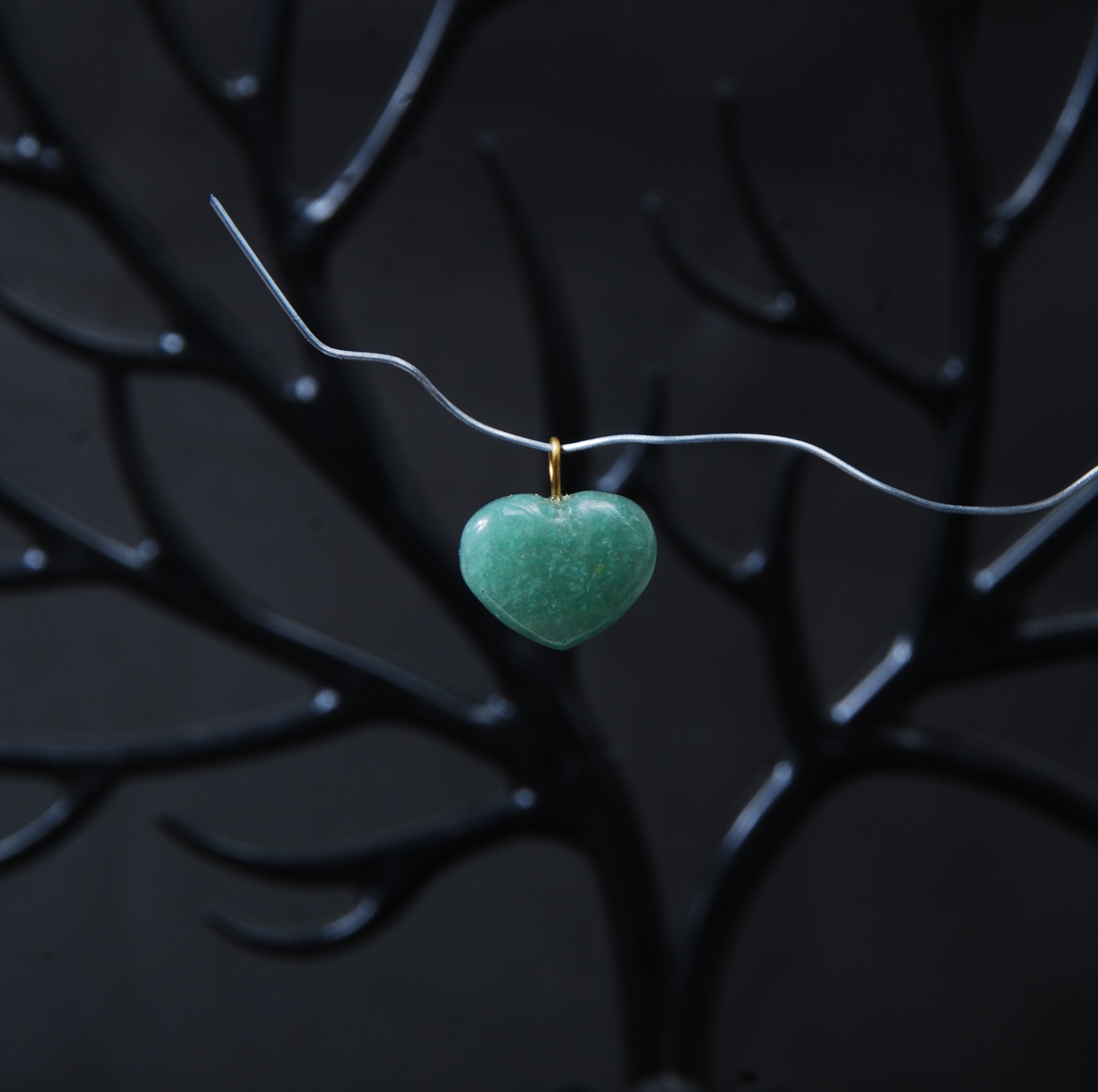 DSC_9370 گردنبند قلب آونتورین سبز 1.93گرم (دو طرفه)