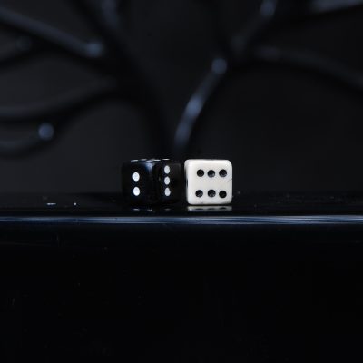 تاس استخوان شتر و شاخ گاومیش مشکی 8میل 3گرمی