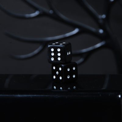 تاس شاخ گاومیش مشکی اصل تراش دست 3.61گرمی (11میل)