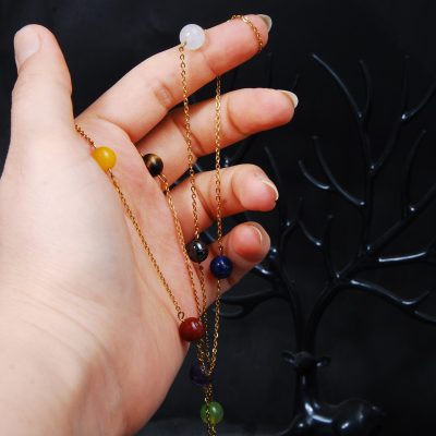 گردنبند هفت چاکرا با سنگ های طبیعی (همراه با استیل رنگ ثابت)